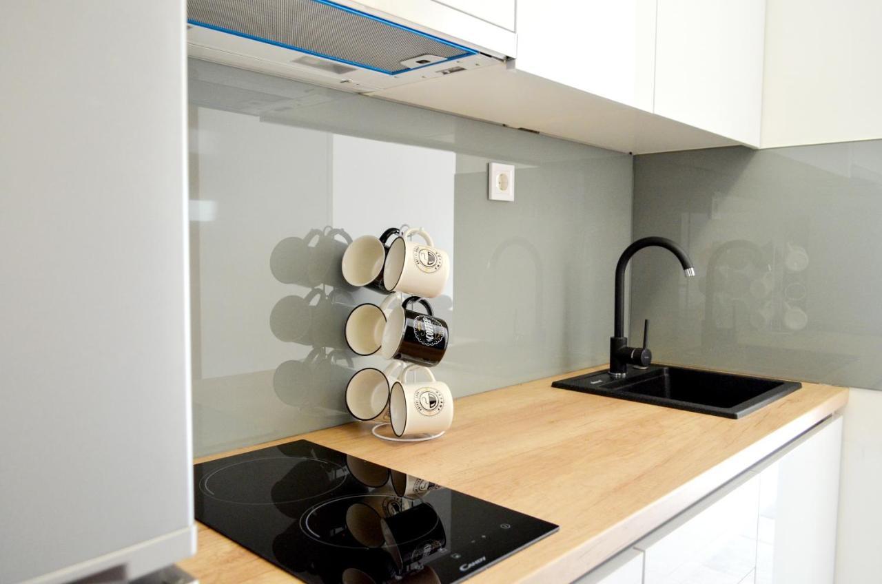 Mihaela Studio Apartmans 150M Near The Beach คาชเตลา ภายนอก รูปภาพ