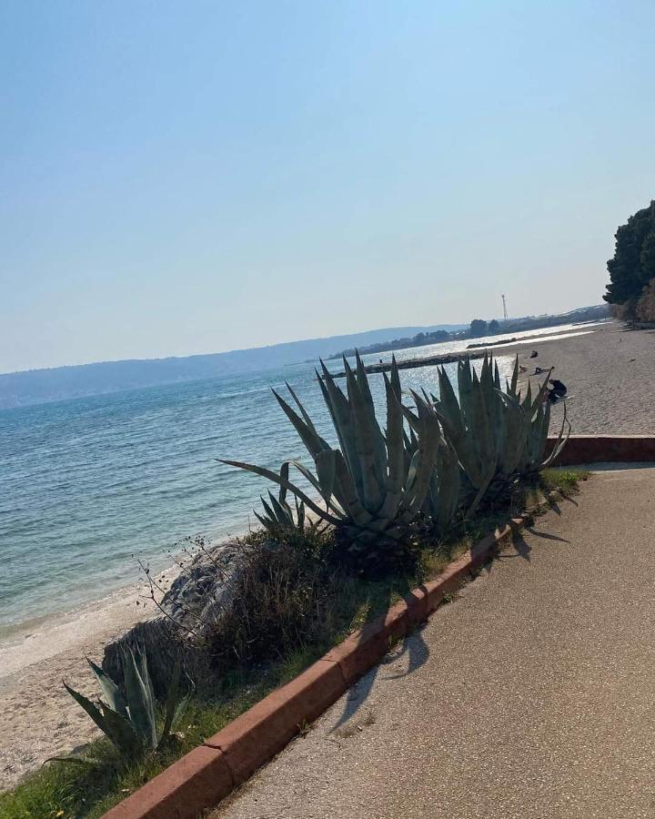 Mihaela Studio Apartmans 150M Near The Beach คาชเตลา ภายนอก รูปภาพ